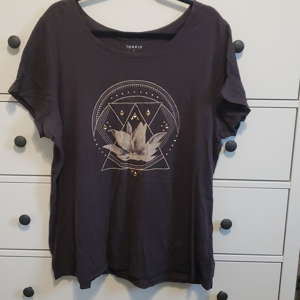 Torrid T-SHIRT